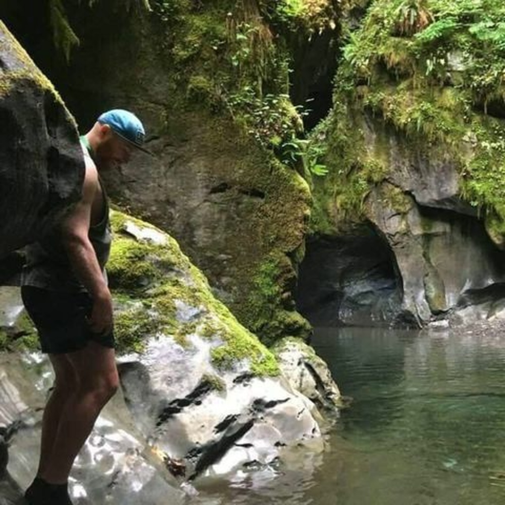 Meet your Posher, Brad